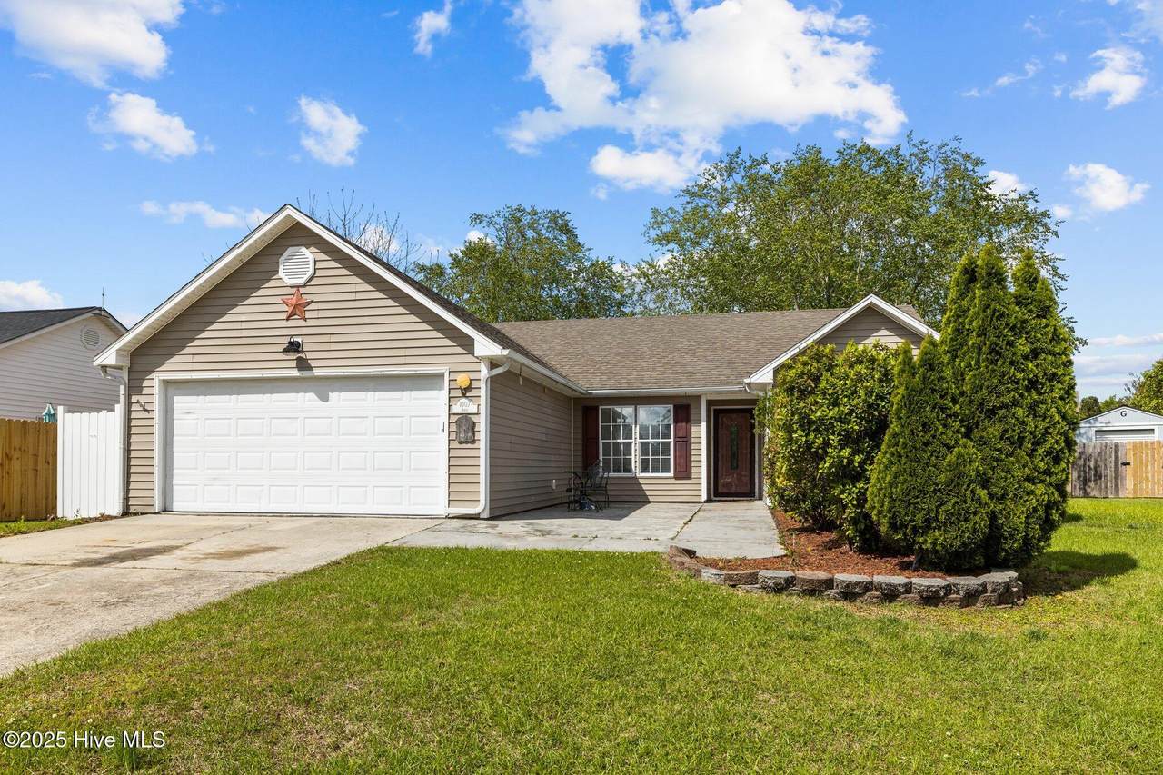 1007 Birch Court - Photo 1