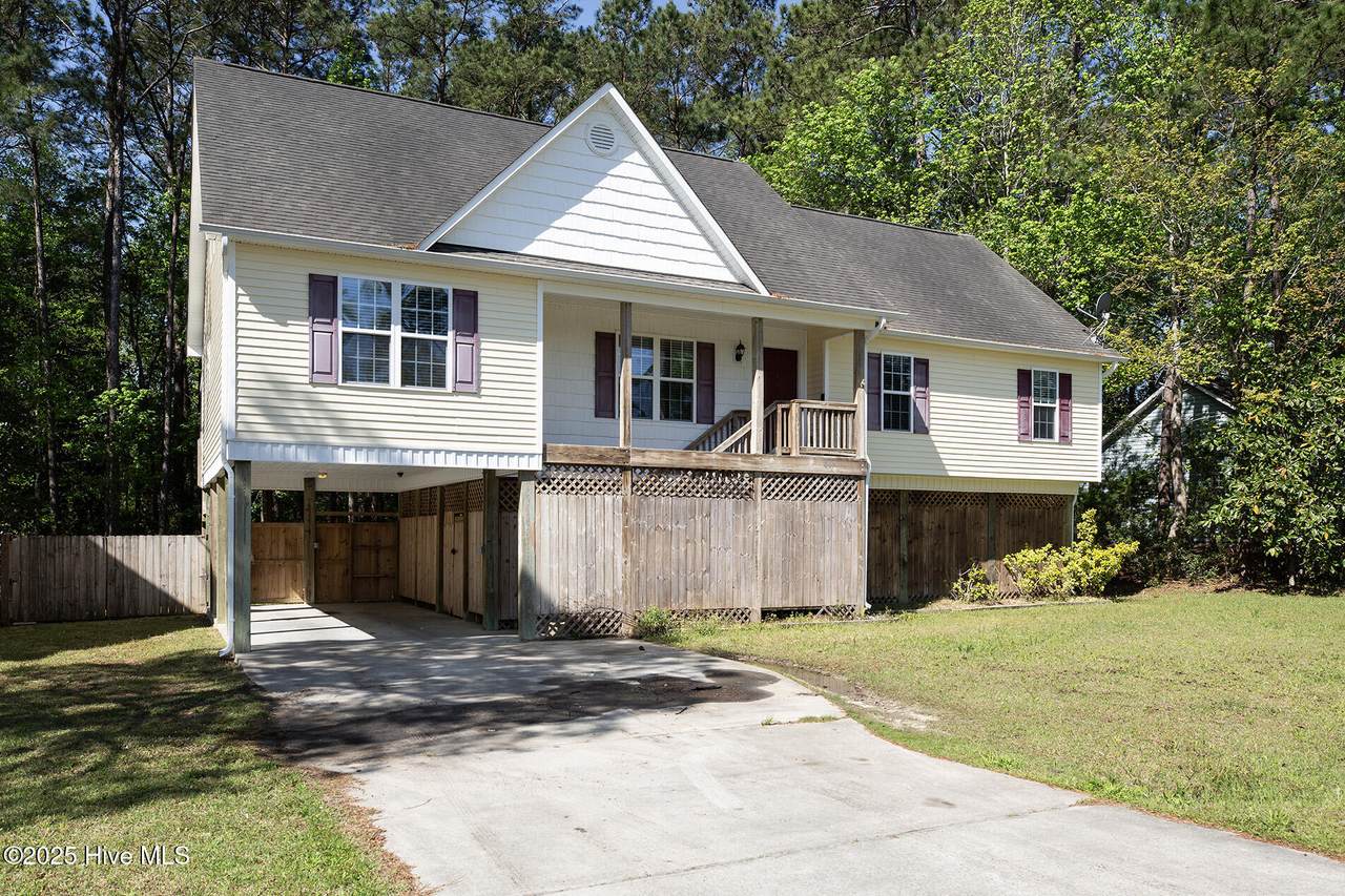 447 Motts Creek Road - Photo 1