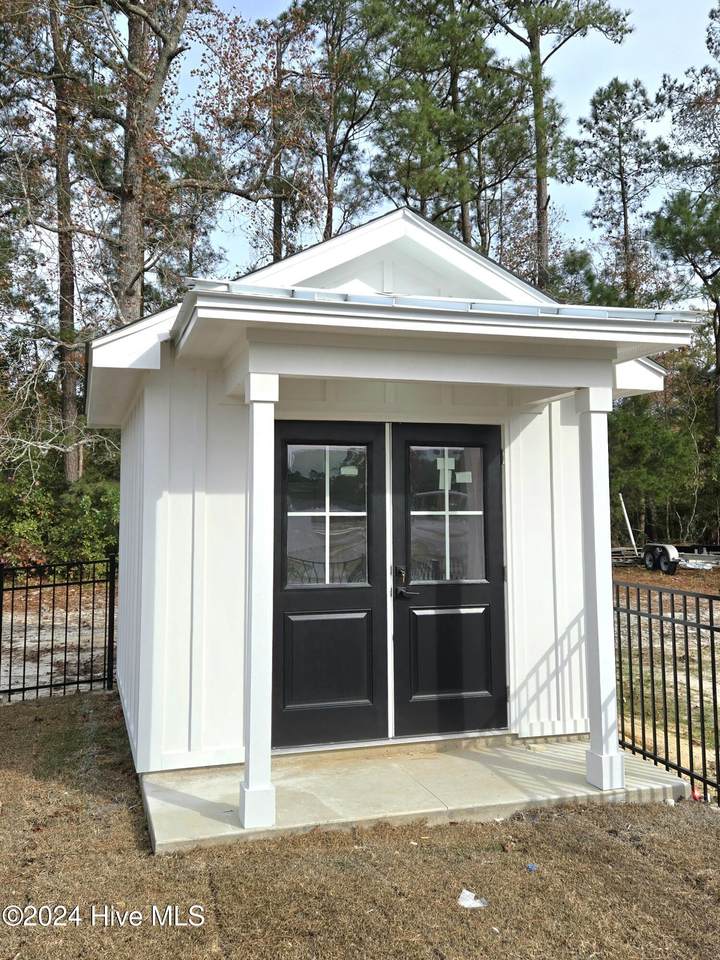https://bt-photos.global.ssl.fastly.net/ncreg/1280_boomver_1_100502050-2.jpg