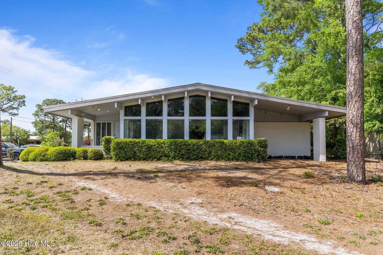 1501 Medical Center Drive Drive - Photo 1