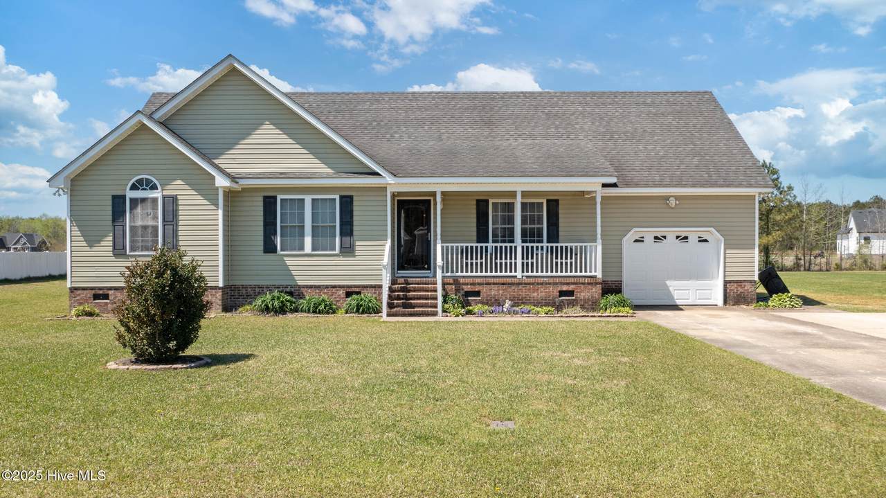 217 Linwood Drive - Photo 1