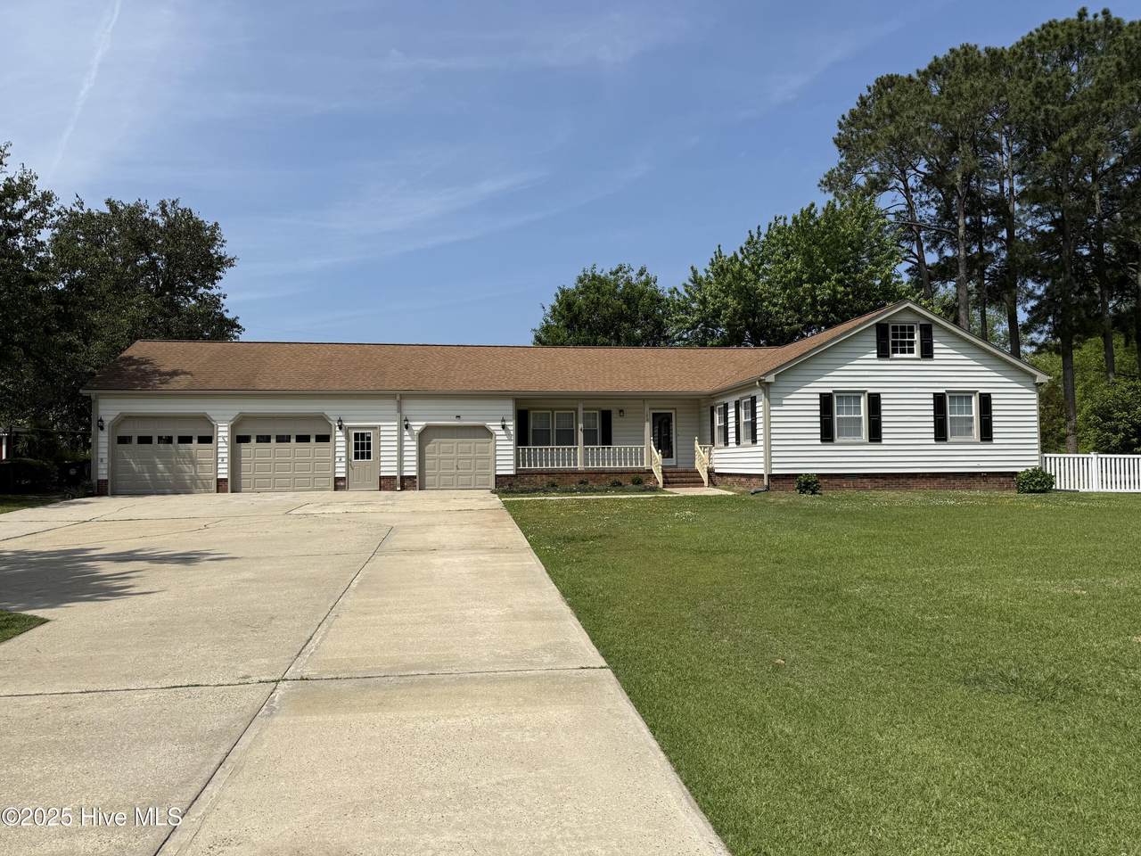 120 Ridgecrest Drive - Photo 1