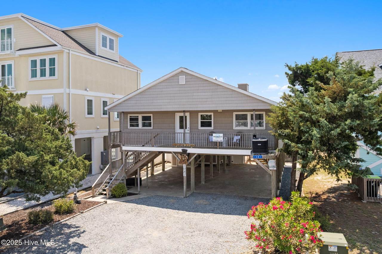 1081 Ocean Boulevard - Photo 1