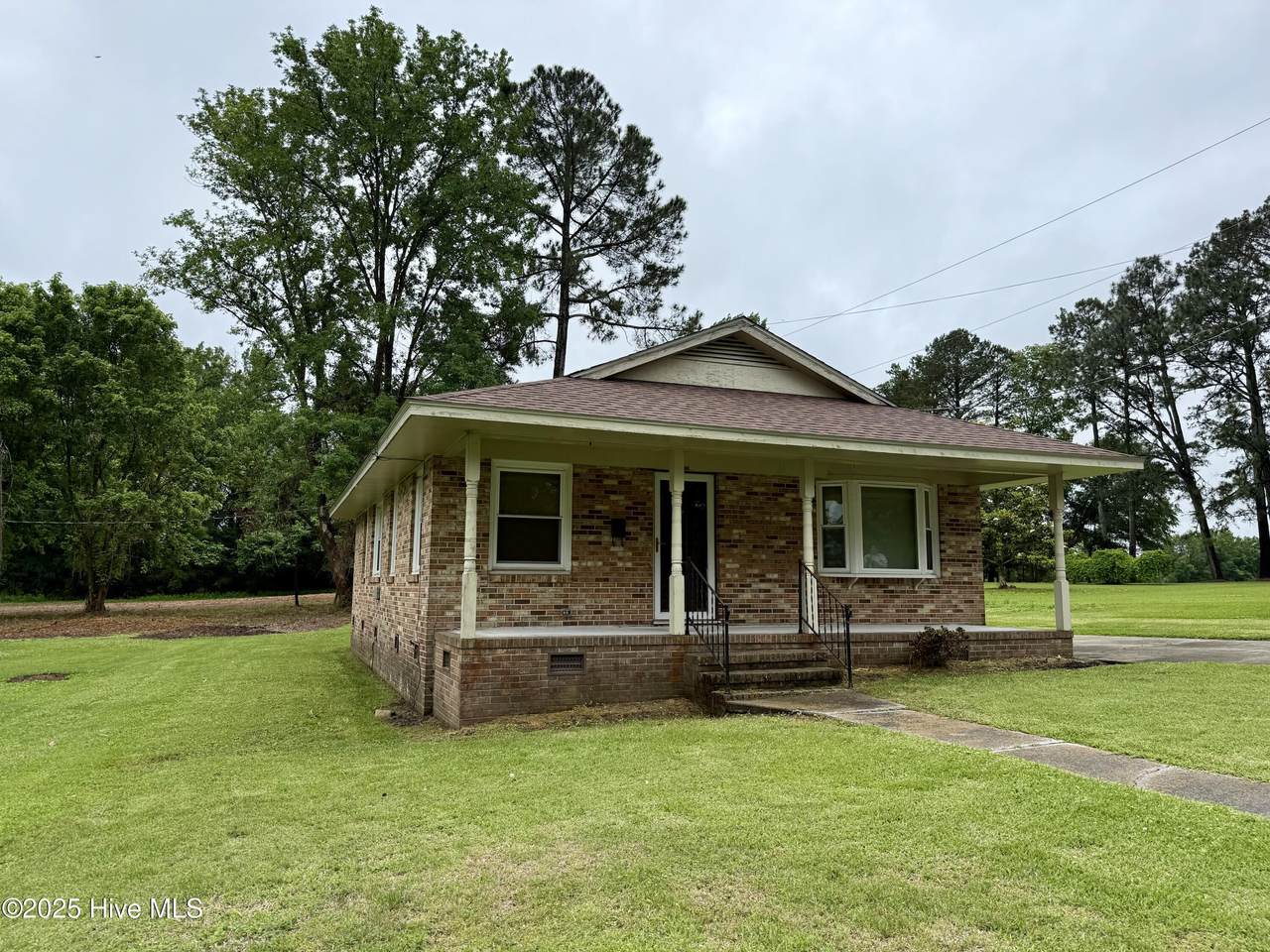 208 Gray Street - Photo 1