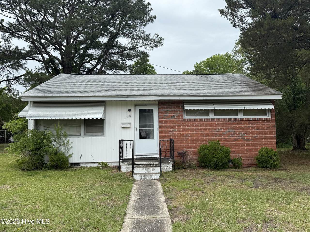 117 Bryan Street - Photo 1