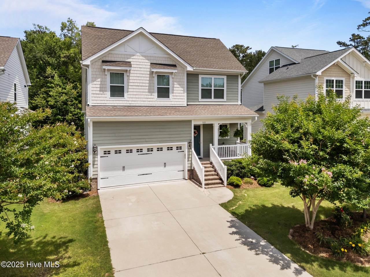 513 Belhaven Drive - Photo 1