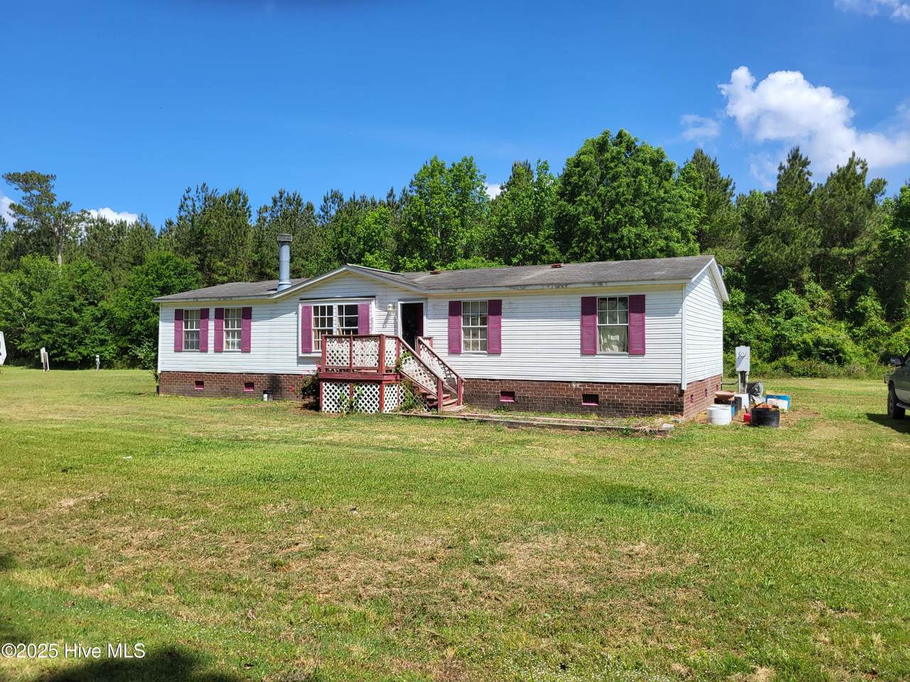 241 Hickory Lane - Photo 1