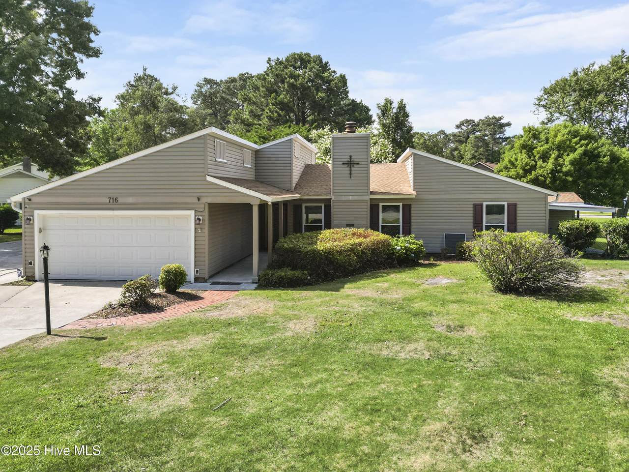 716 Shadowridge Road - Photo 1