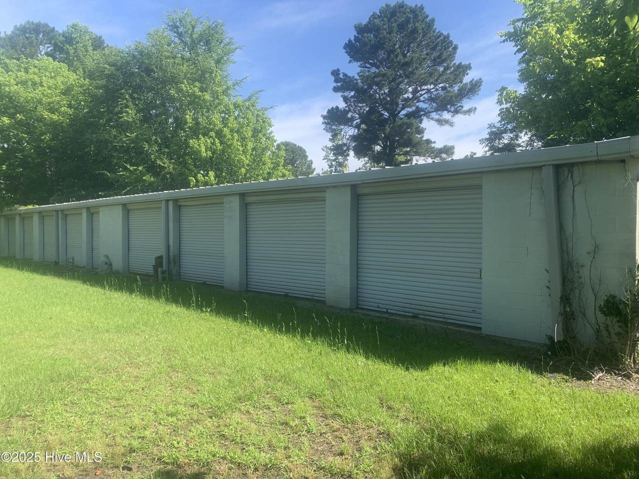 8880 Mill Branch Road - Photo 1