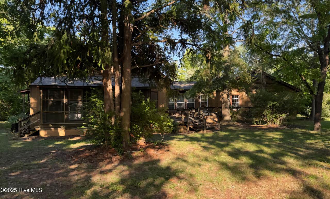 2317 River Road - Photo 1