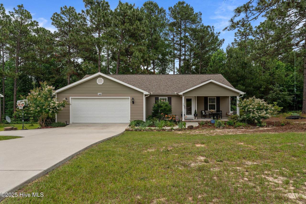345 Pickett Circle - Photo 1