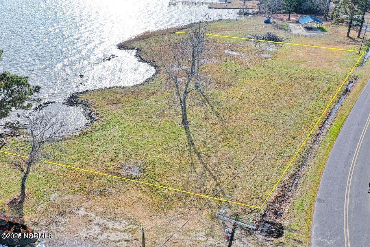 1000 Driftwood Drive - Photo 1