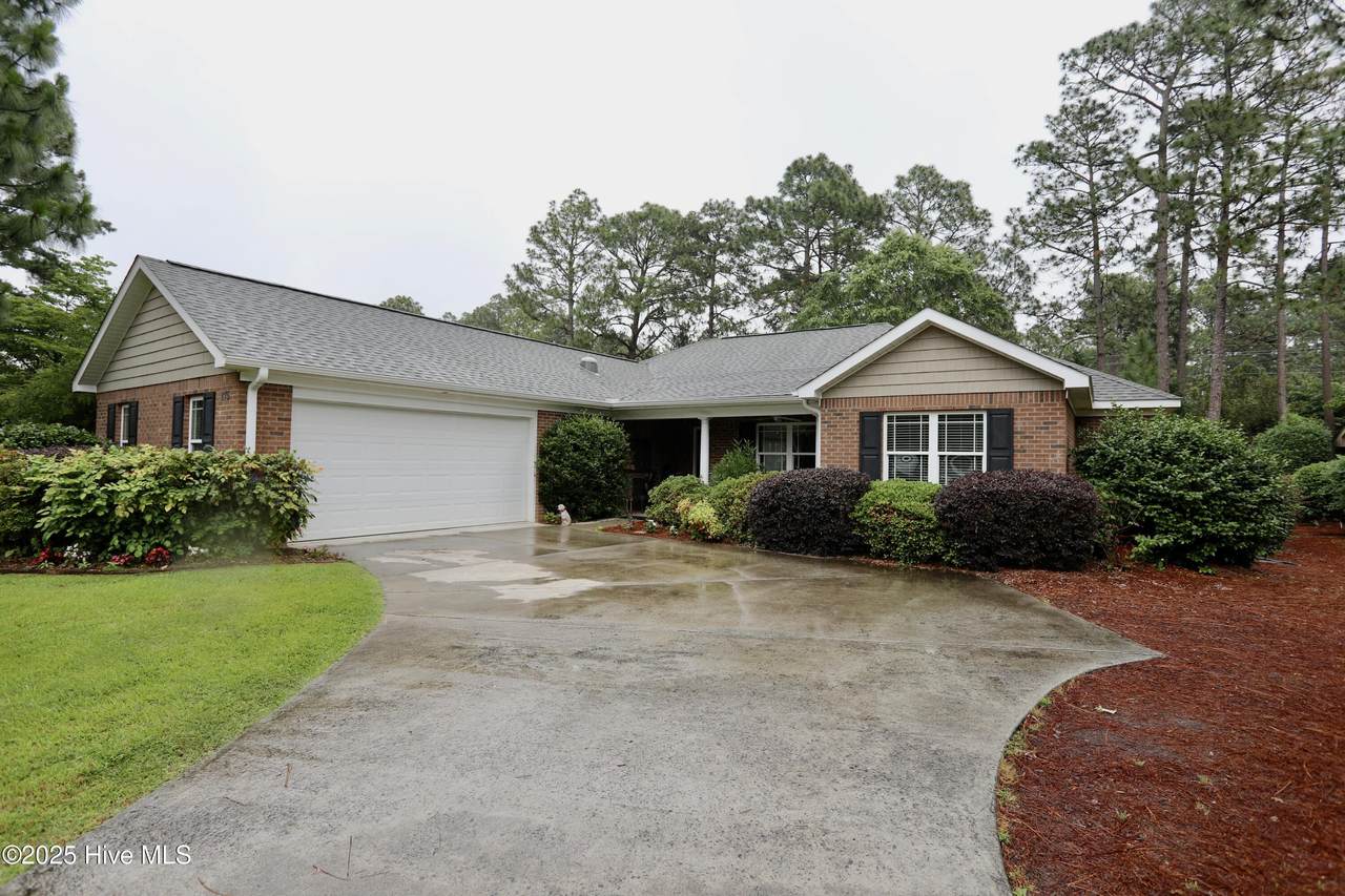 275 Pinehurst Trace Drive - Photo 1