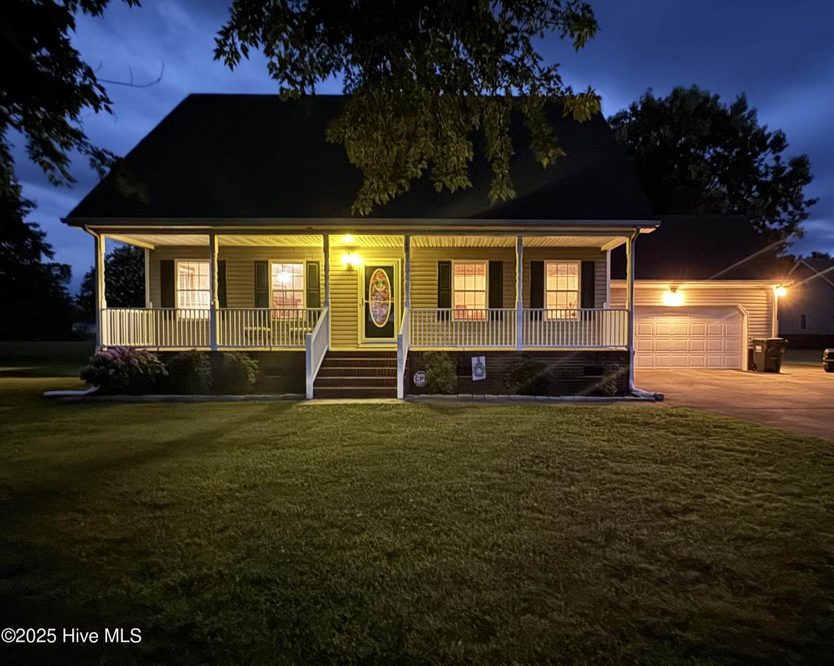 149 Chamberlain Road - Photo 1