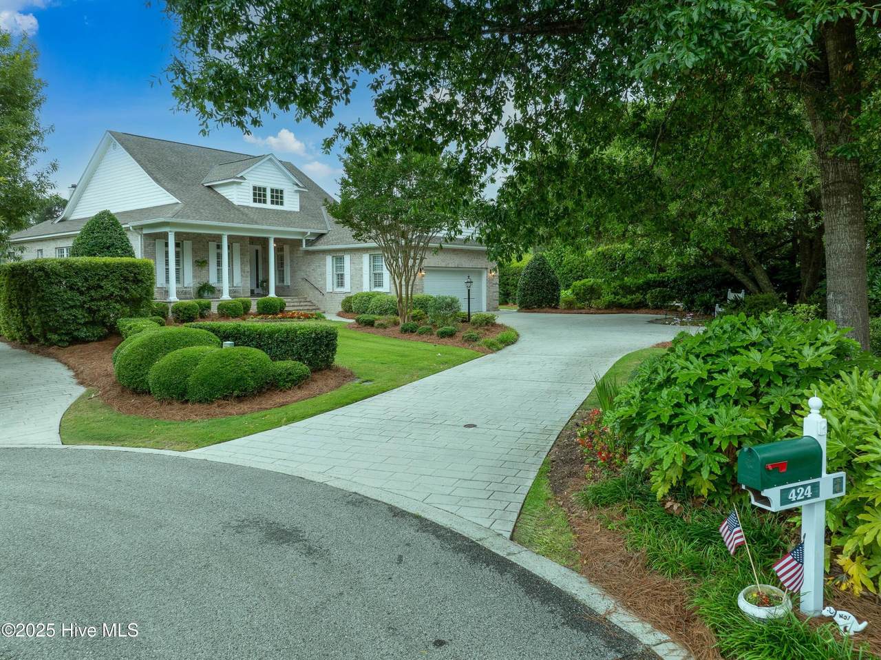 424 Black Diamond Drive - Photo 1
