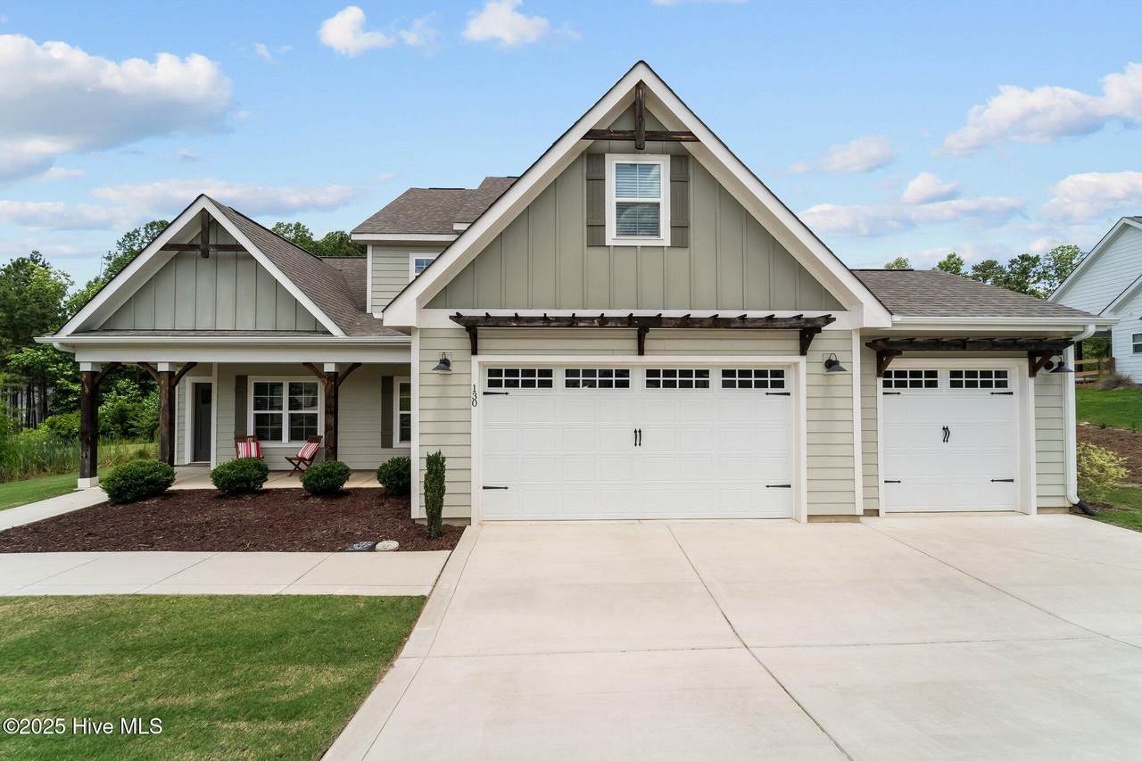130 Amelia Drive - Photo 1