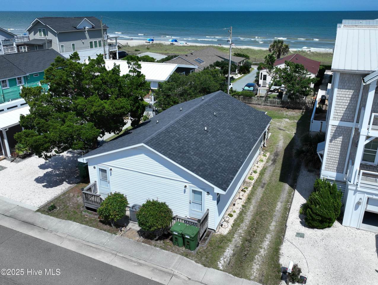 226 Fort Fisher Boulevard - Photo 1