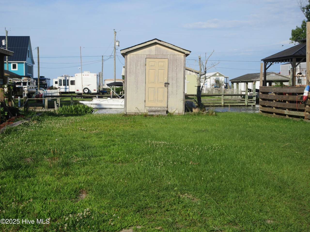 137 Inlet Lane - Photo 1