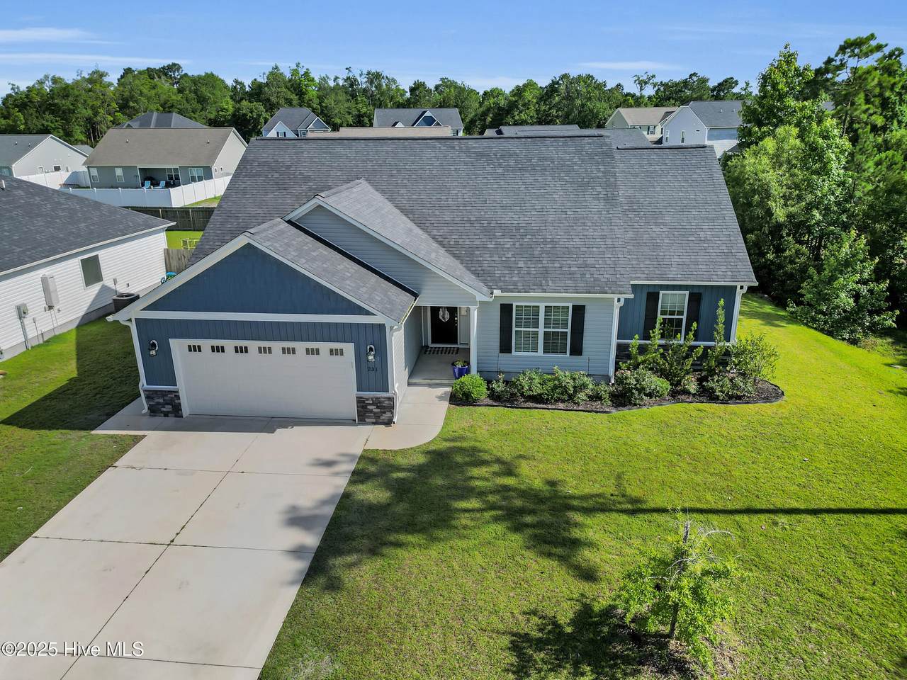 231 Independence Boulevard - Photo 1
