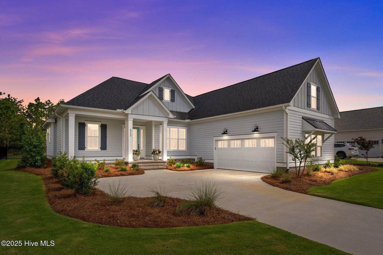 523 Trisail Terrace - Photo 1