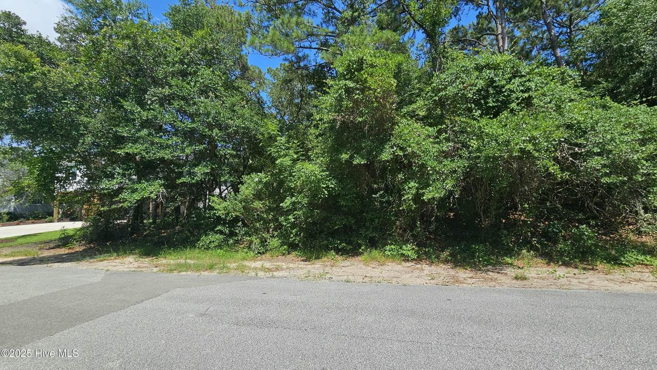 108 22nd Street - Photo 1