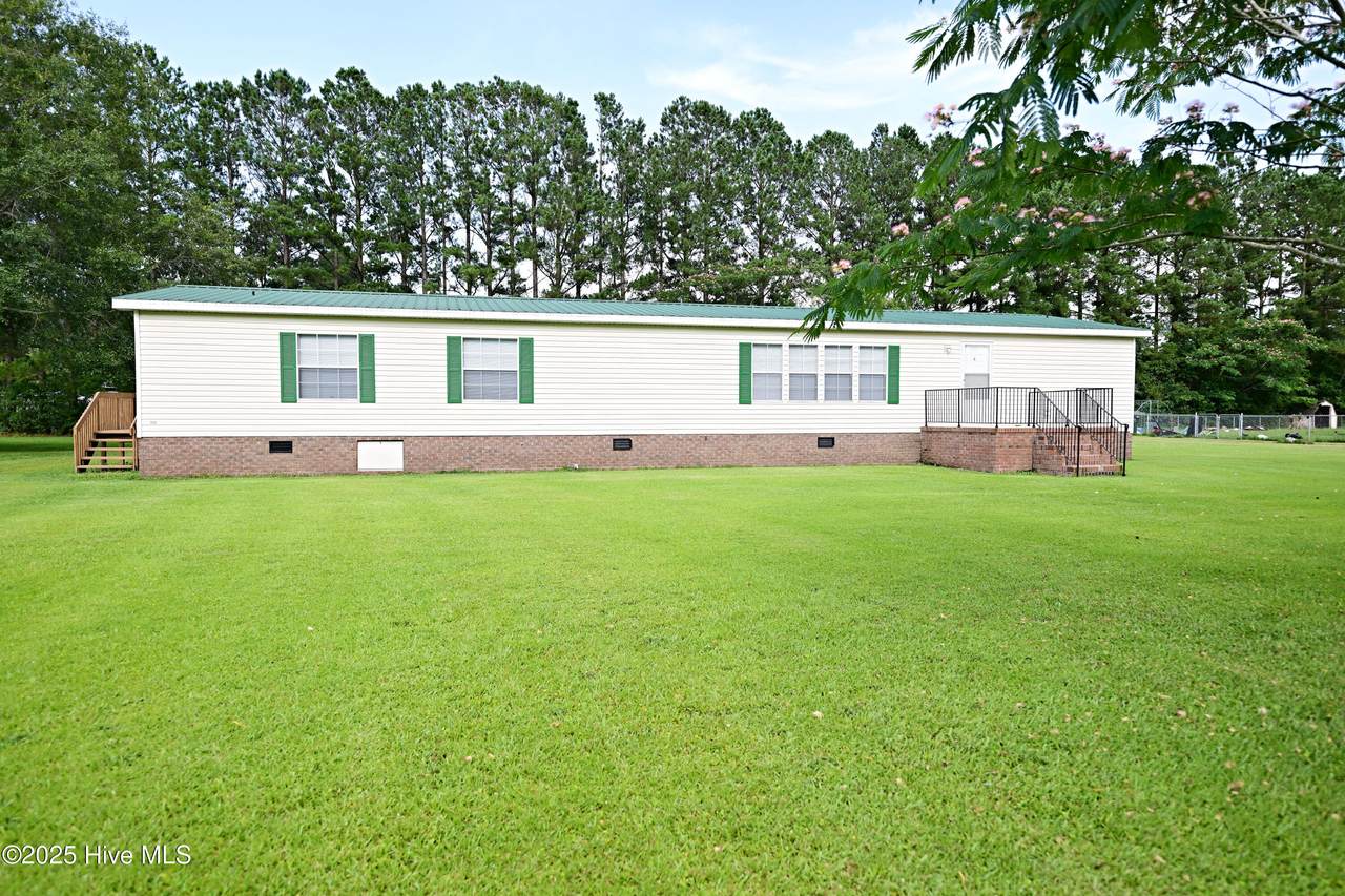 242 Old Timber Road - Photo 1