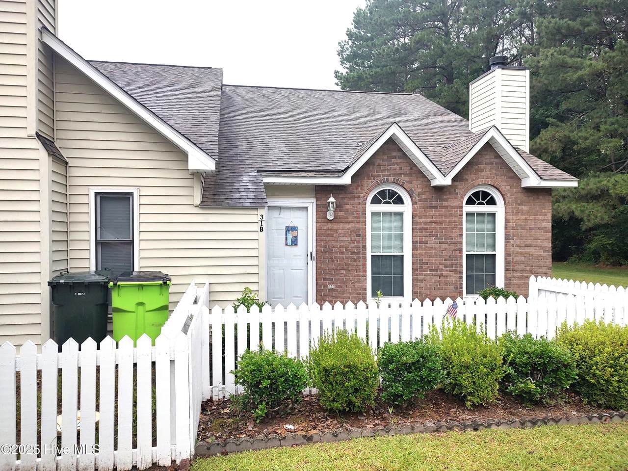 31 Mulberry Lane - Photo 1