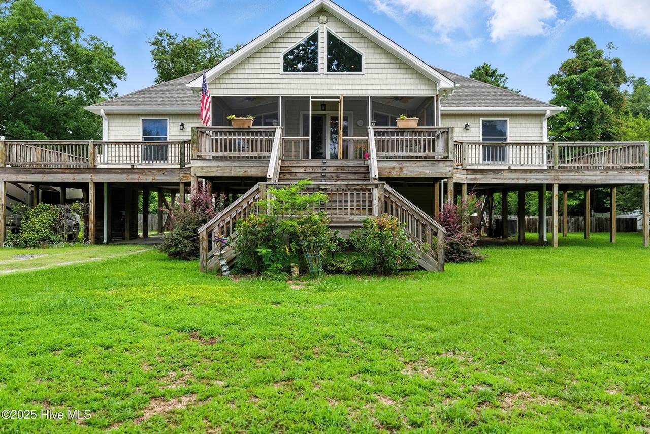 102 Lighthouse View - Photo 1