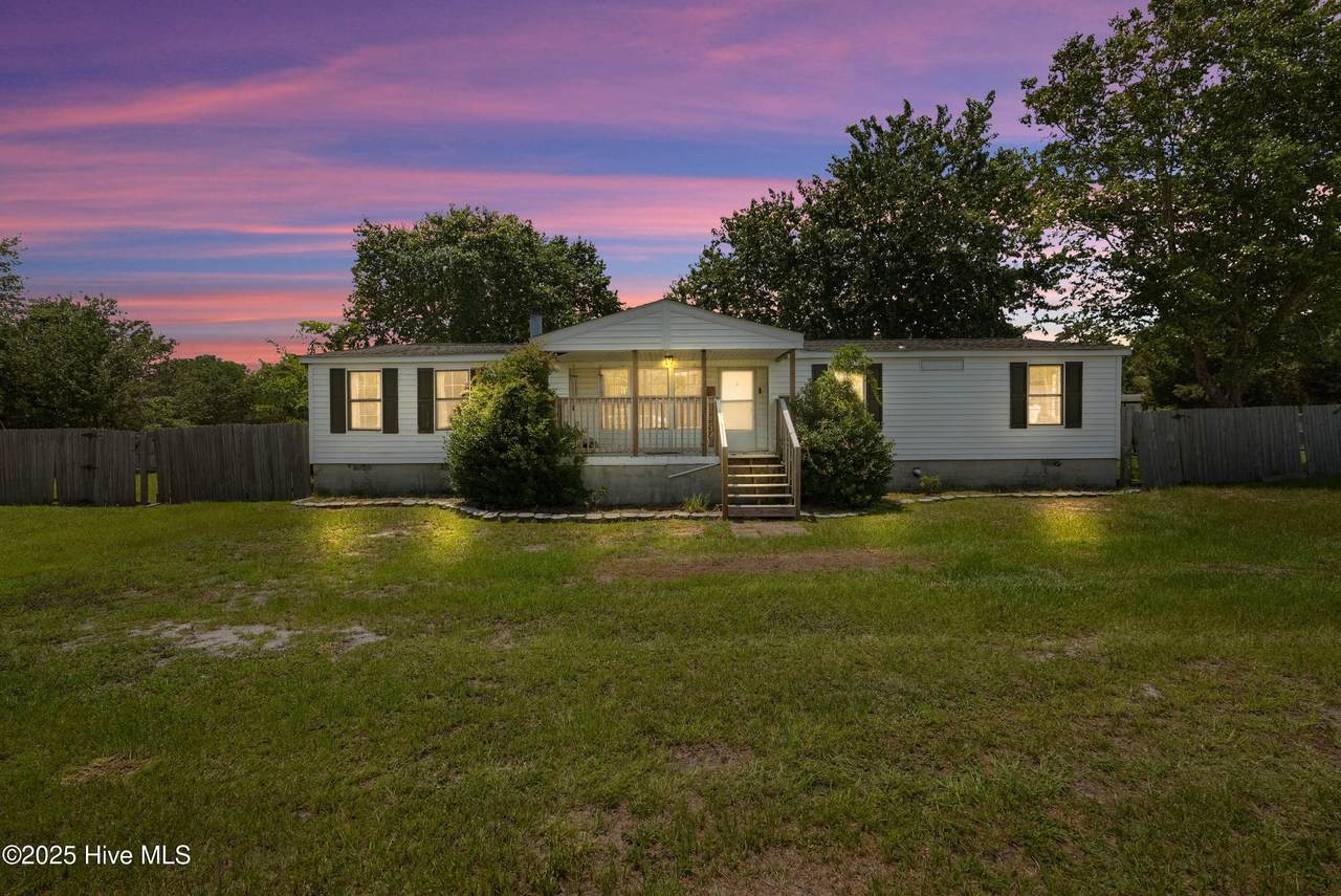 171 Oyster Lane - Photo 1