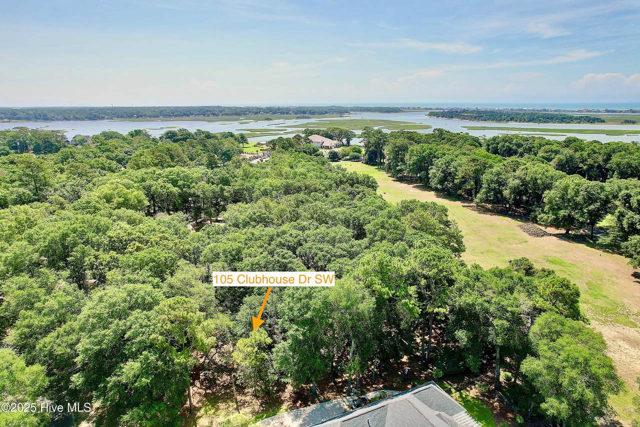 105 Clubhouse Drive - Photo 1
