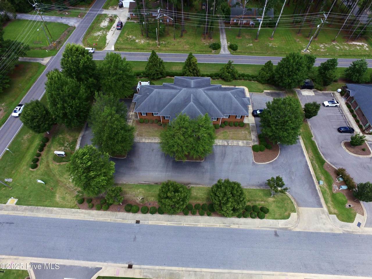 1880 City Drive - Photo 1