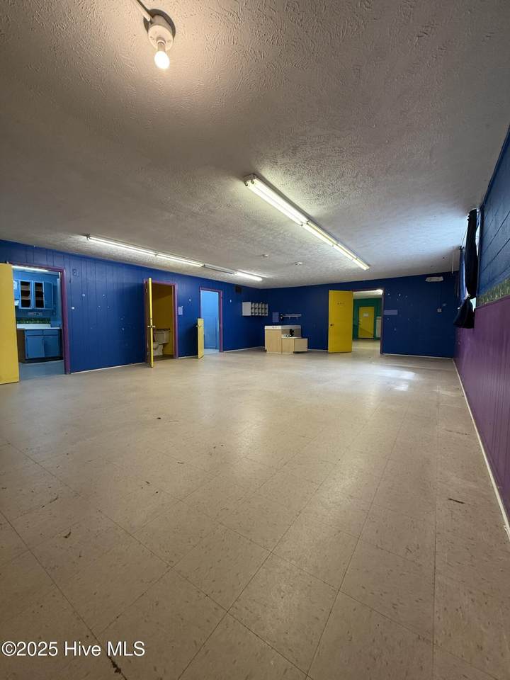 645 Page Street - Photo 1