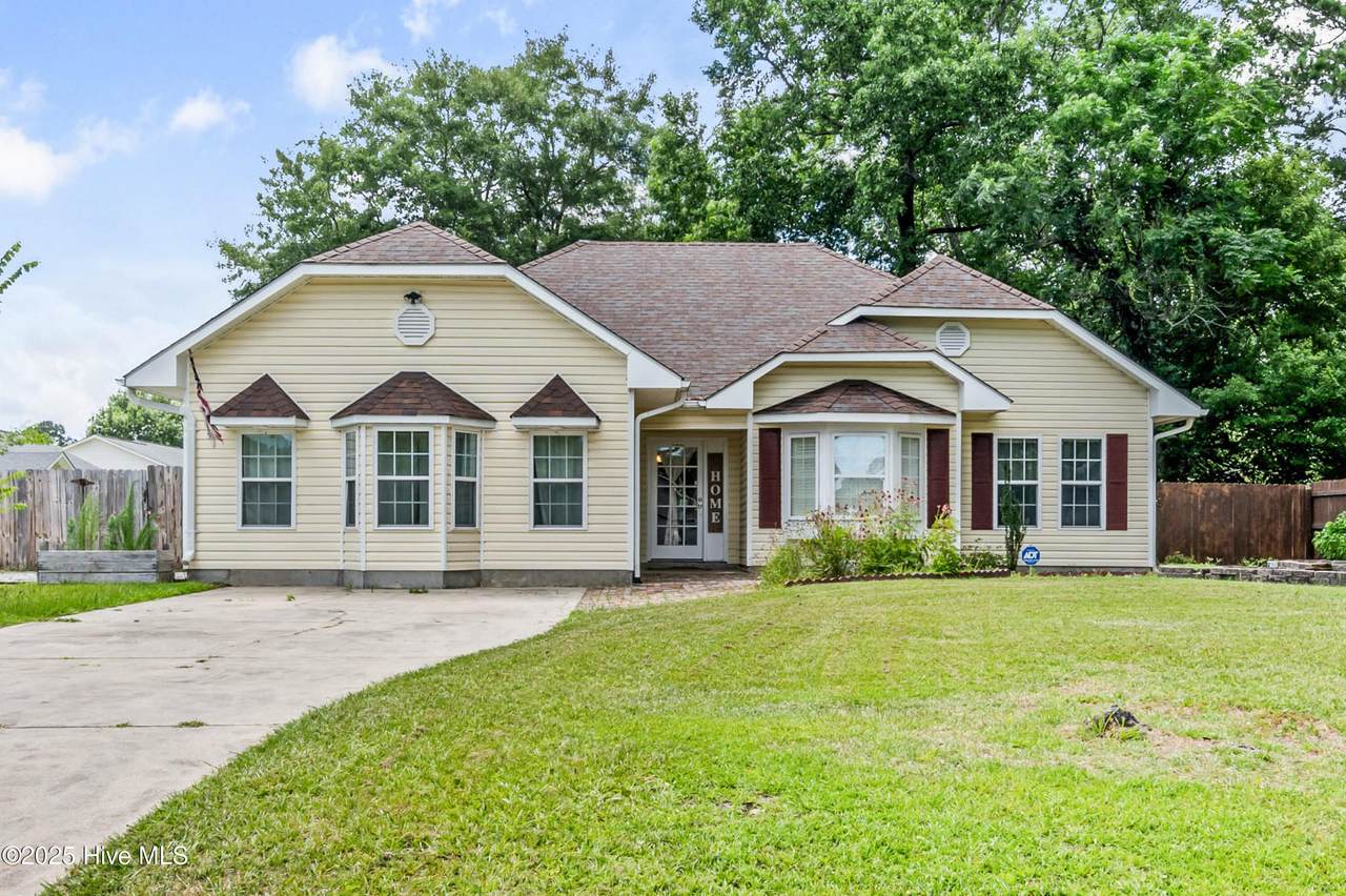 96 Eastgate Drive - Photo 1