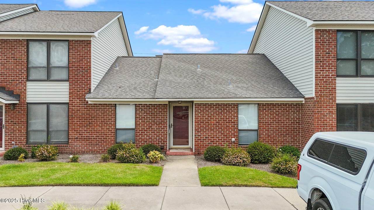 20 Upton Court - Photo 1