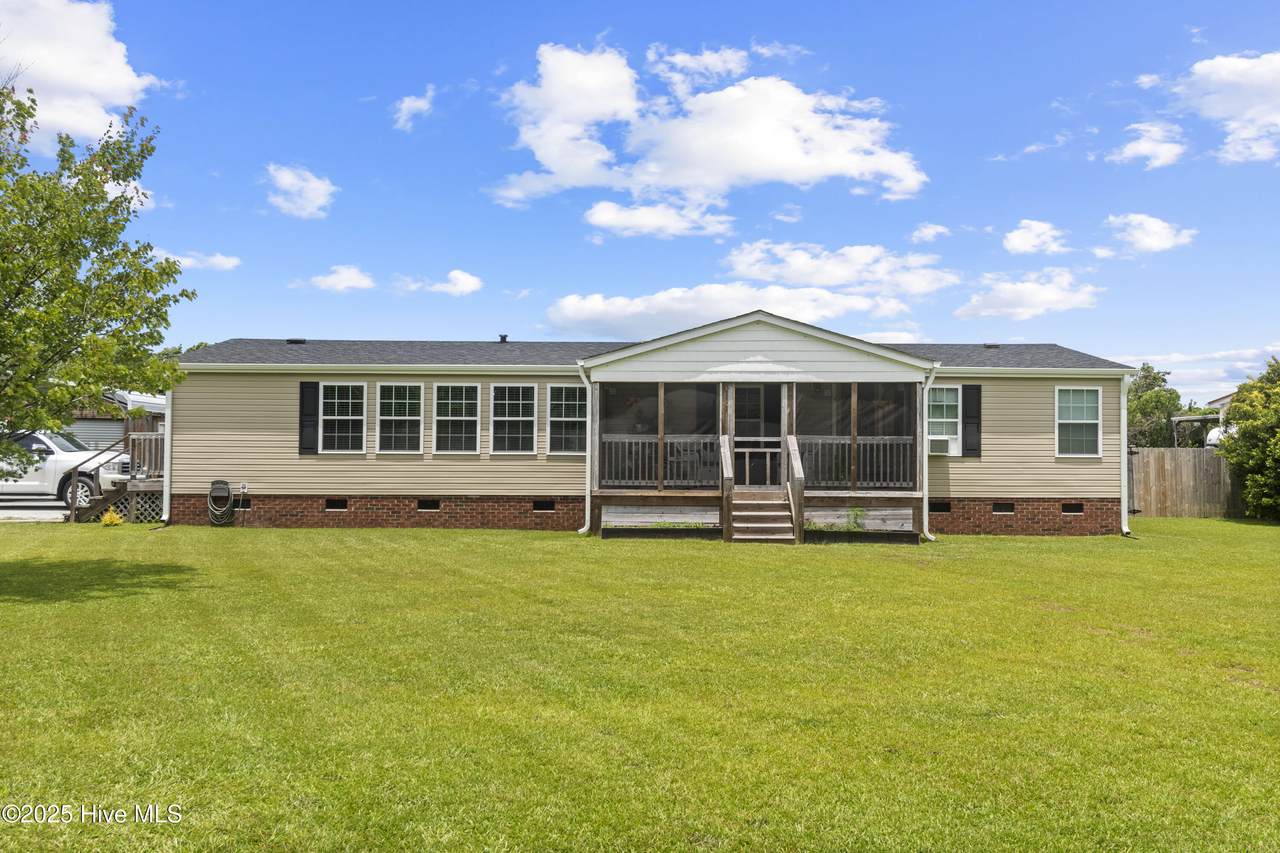 111 Hidden Creek Drive - Photo 1