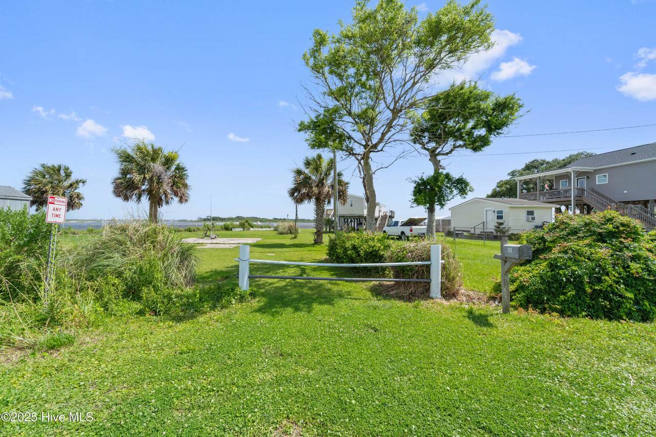 258 Swan Point Road - Photo 1