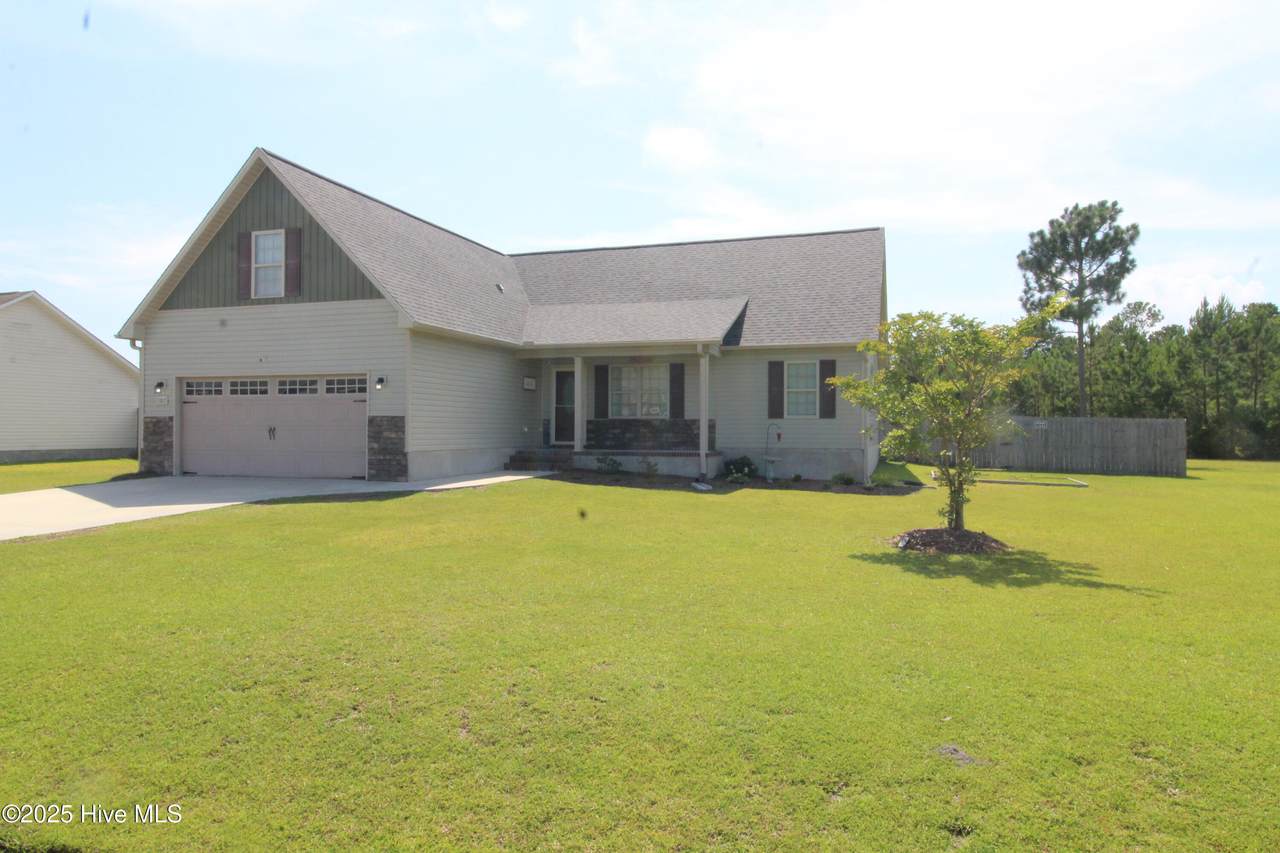 307 Basil Court - Photo 1