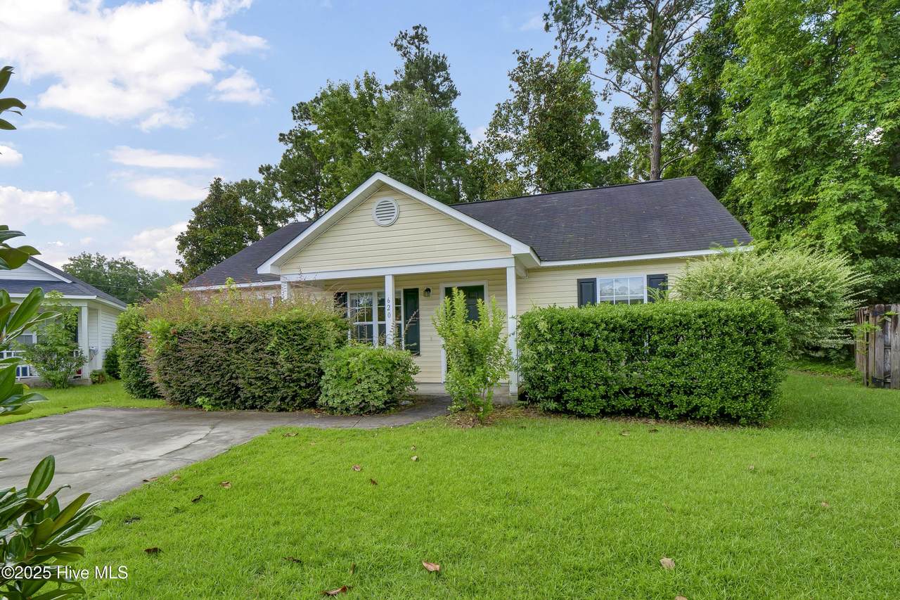 620 Tabor Lane - Photo 1
