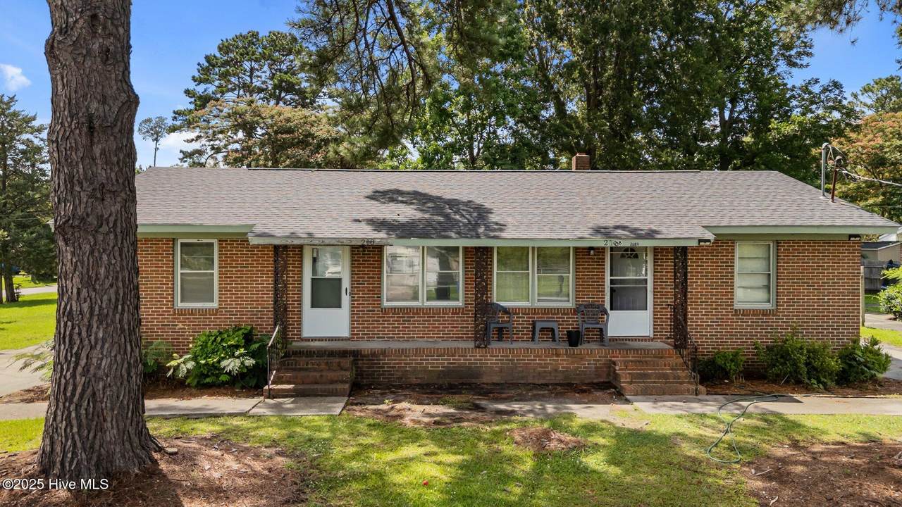 208 Anderson Street - Photo 1