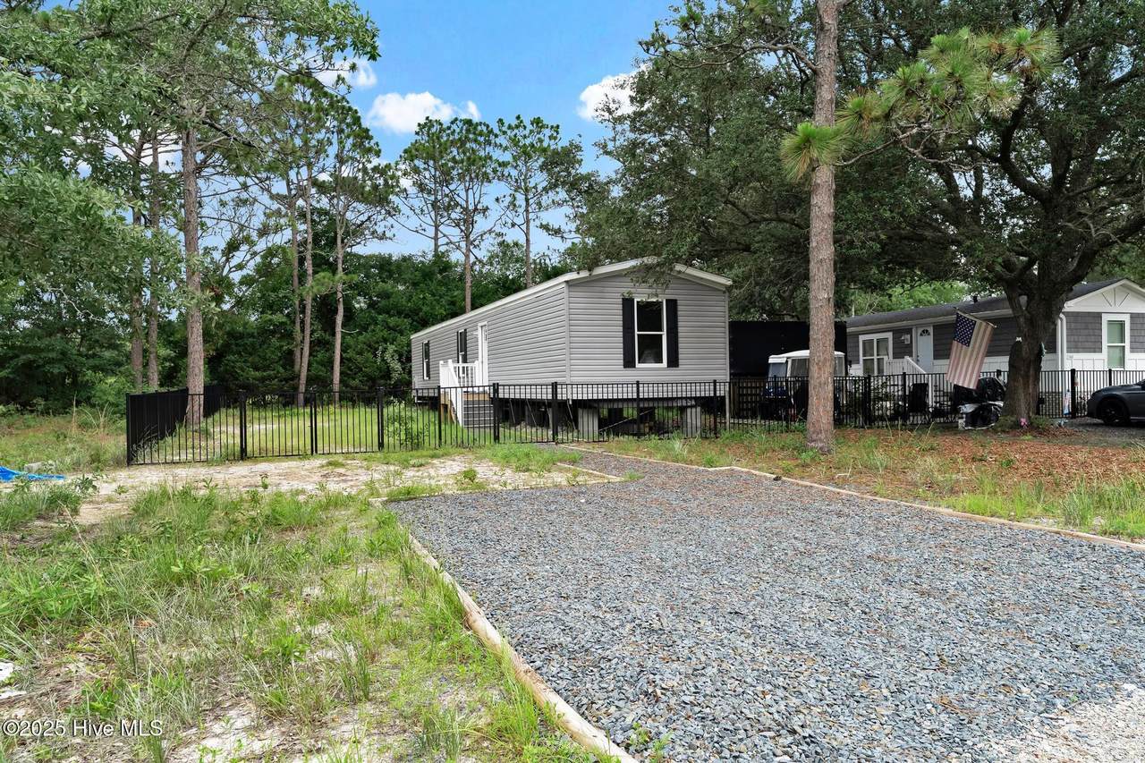 2740 Ocean View Avenue - Photo 1