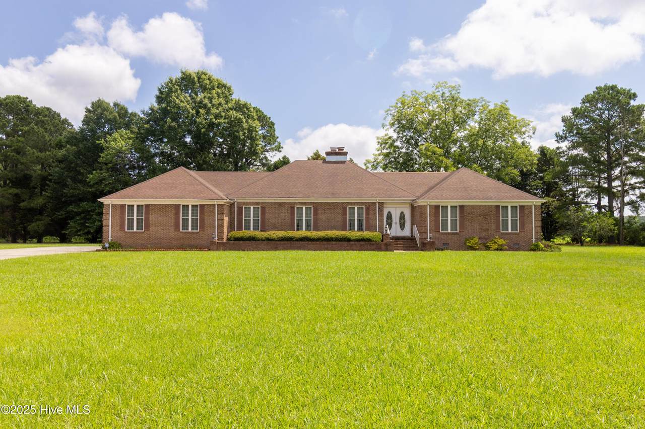 303 Snug Harbor Road - Photo 1