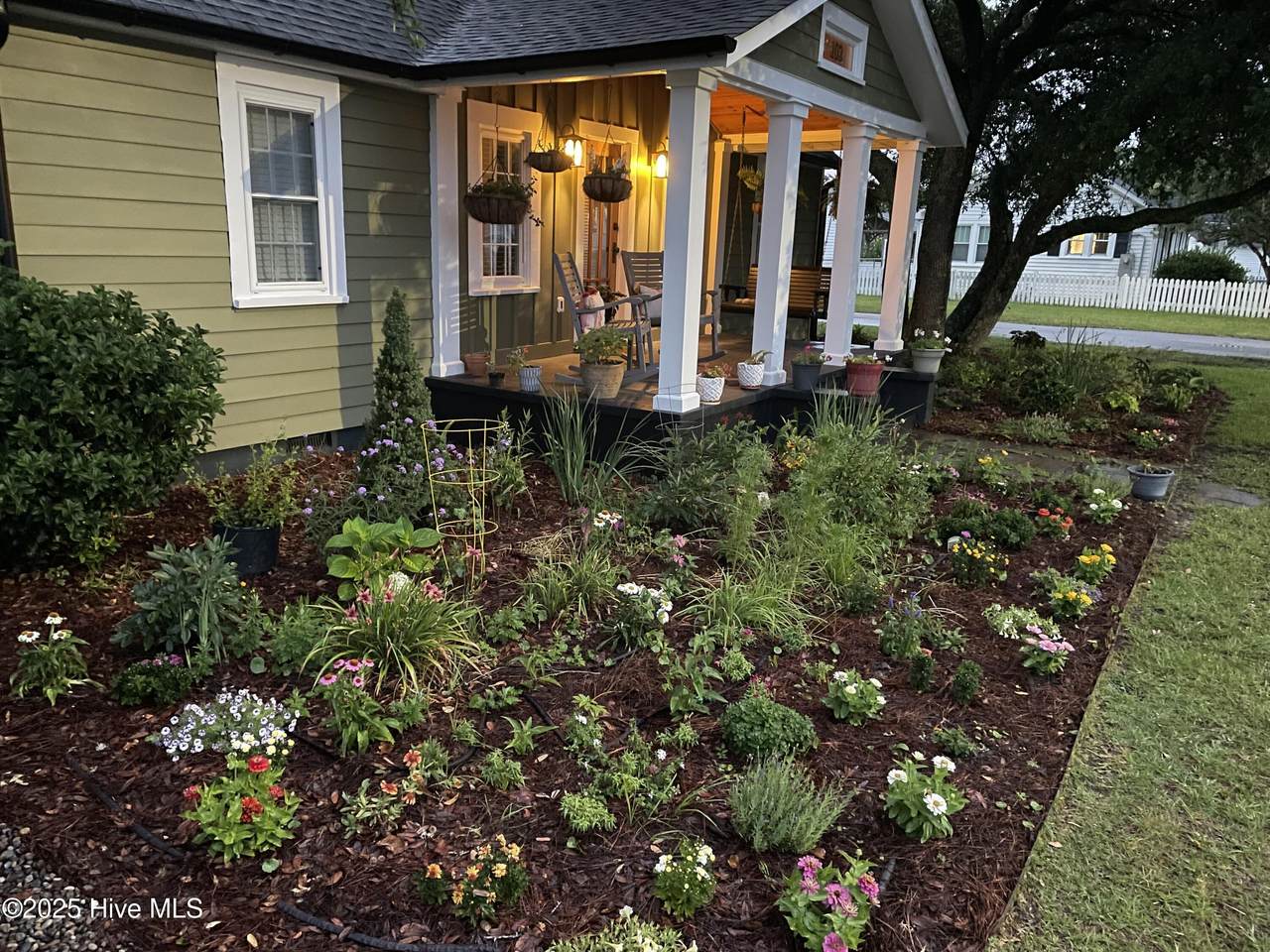 102 Carteret Avenue - Photo 1