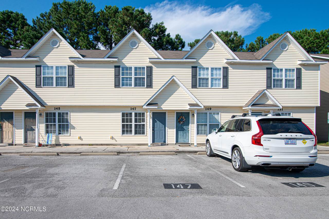 147 Cornerstone Place - Photo 1