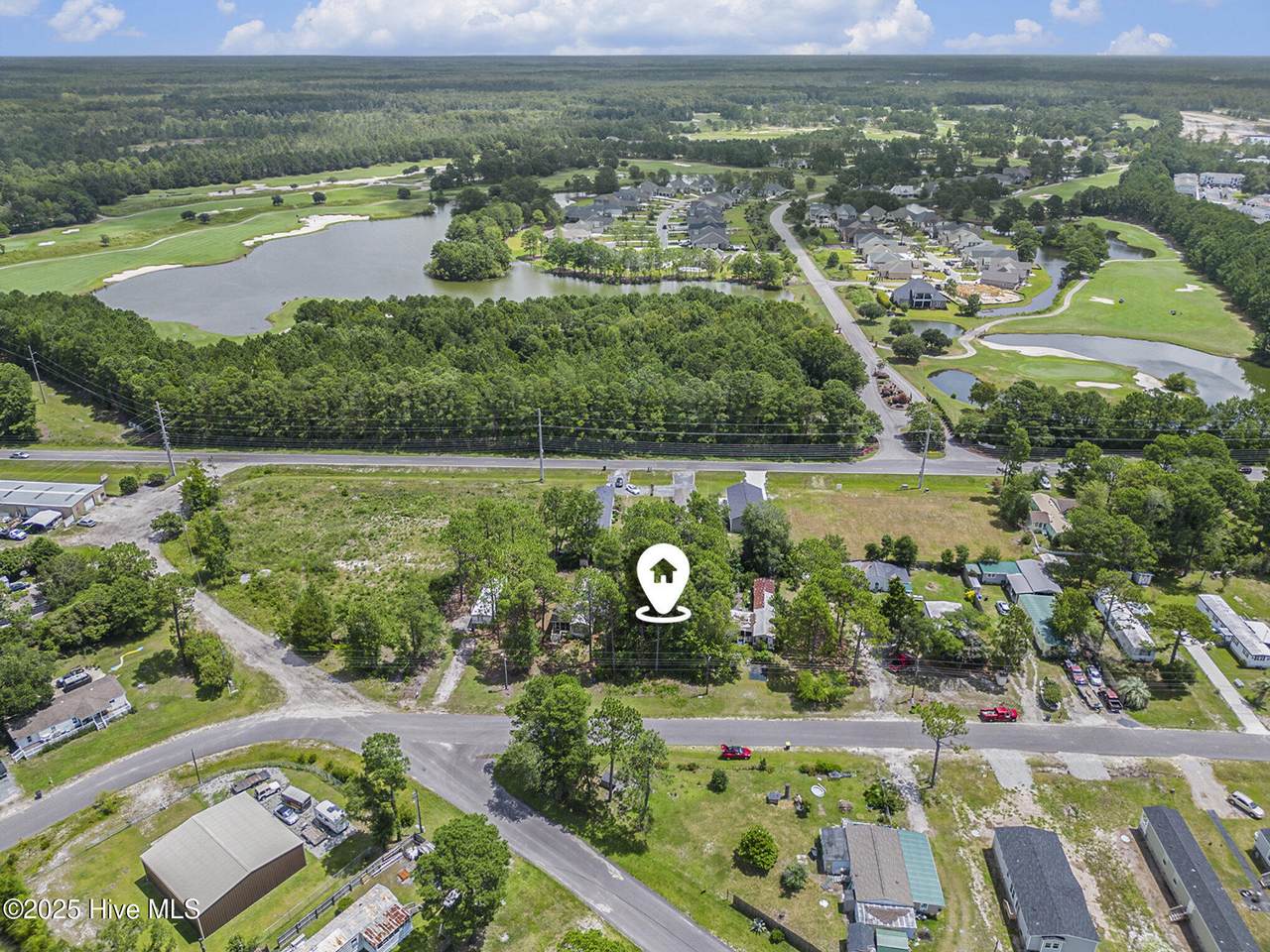 907 Pineclair Drive - Photo 1