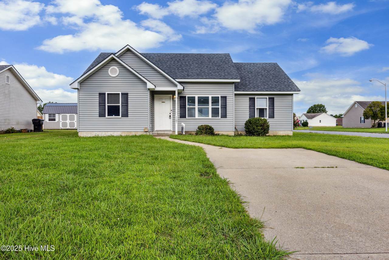 1101 Jessica Street - Photo 1