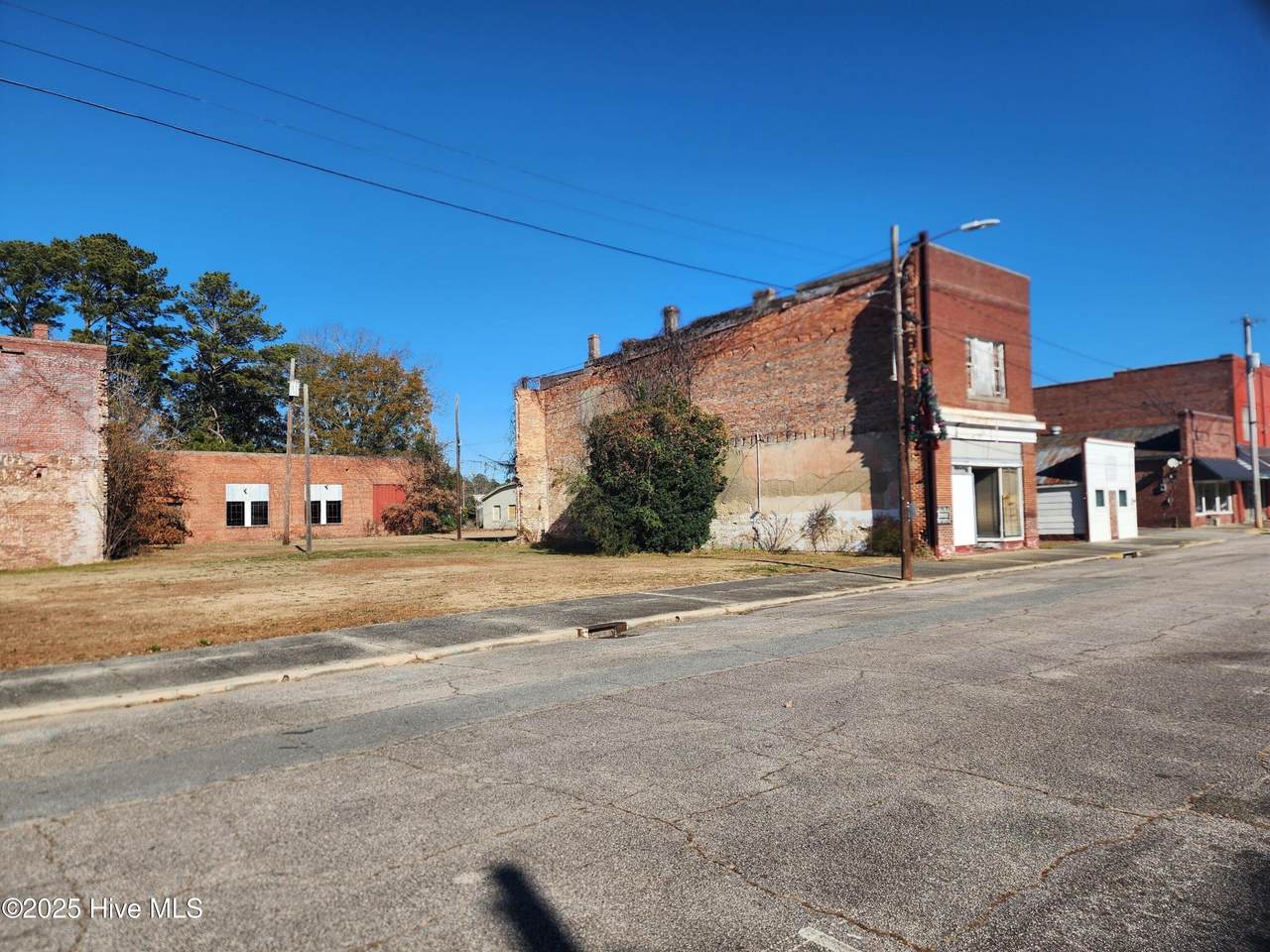 108 Main Street - Photo 1