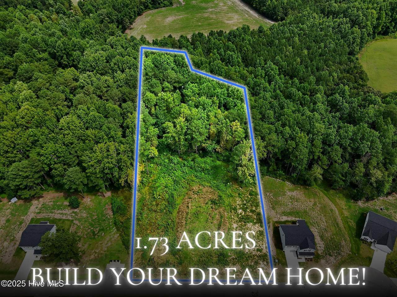 453 Queenstown Drive - Photo 1