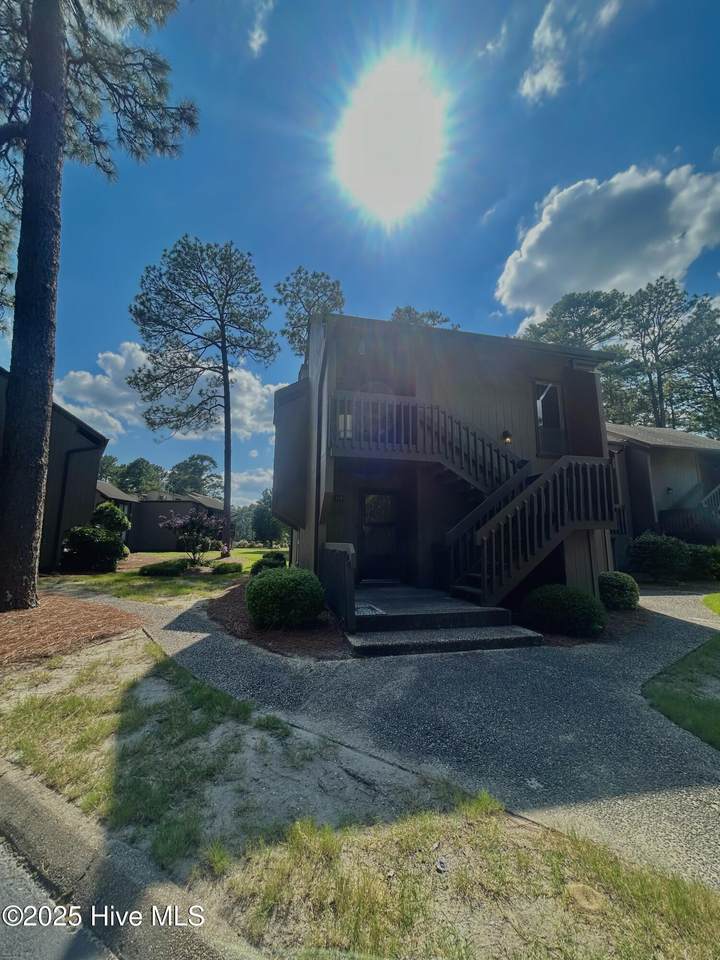 10 Pine Tree Road - Photo 1
