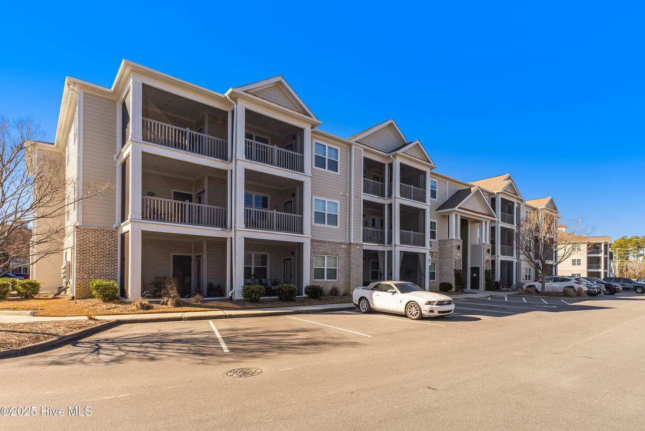 395 Crow Creek Drive - Photo 1