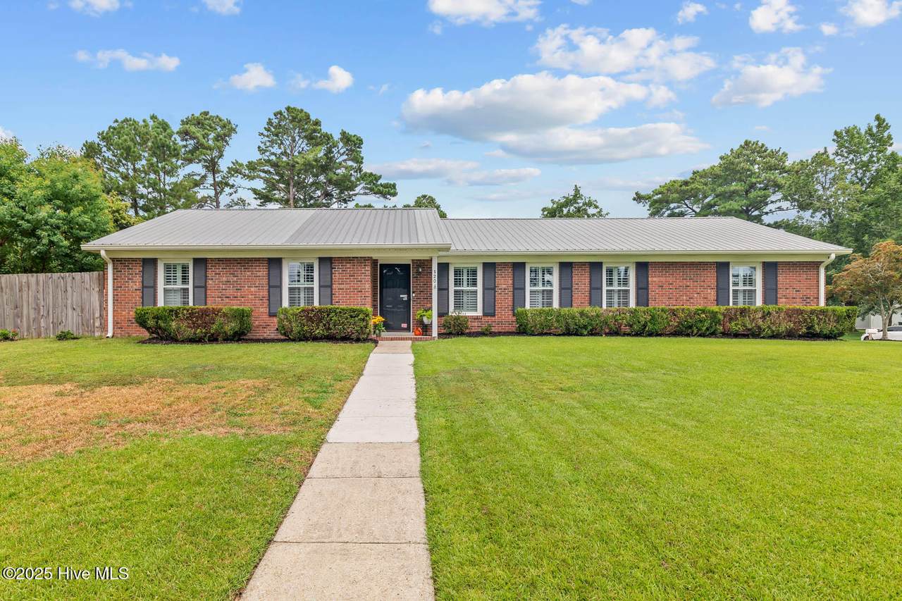 120 Silver Leaf Drive - Photo 1